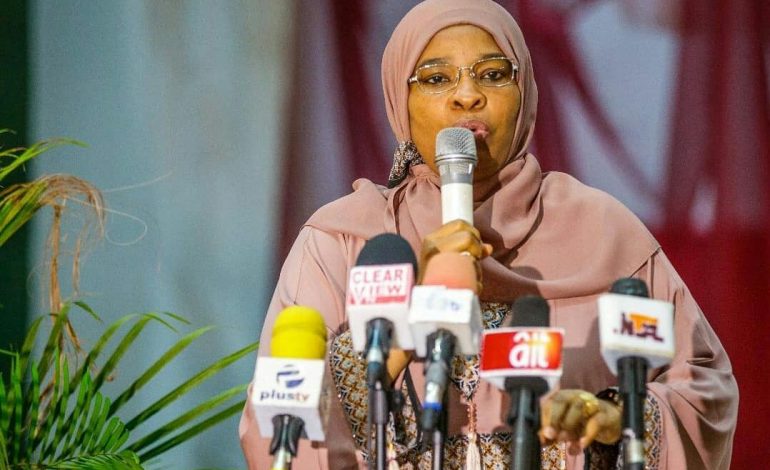 Aisha Buhari Welcomes Female Counterparts